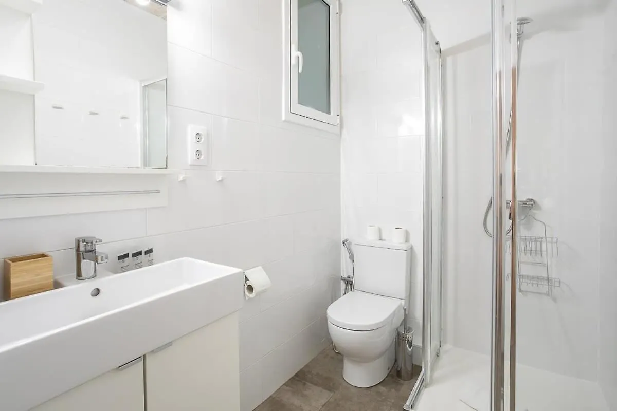 Paseo De Gracia Modern 4Bd With Terrace Apartment Barcelona